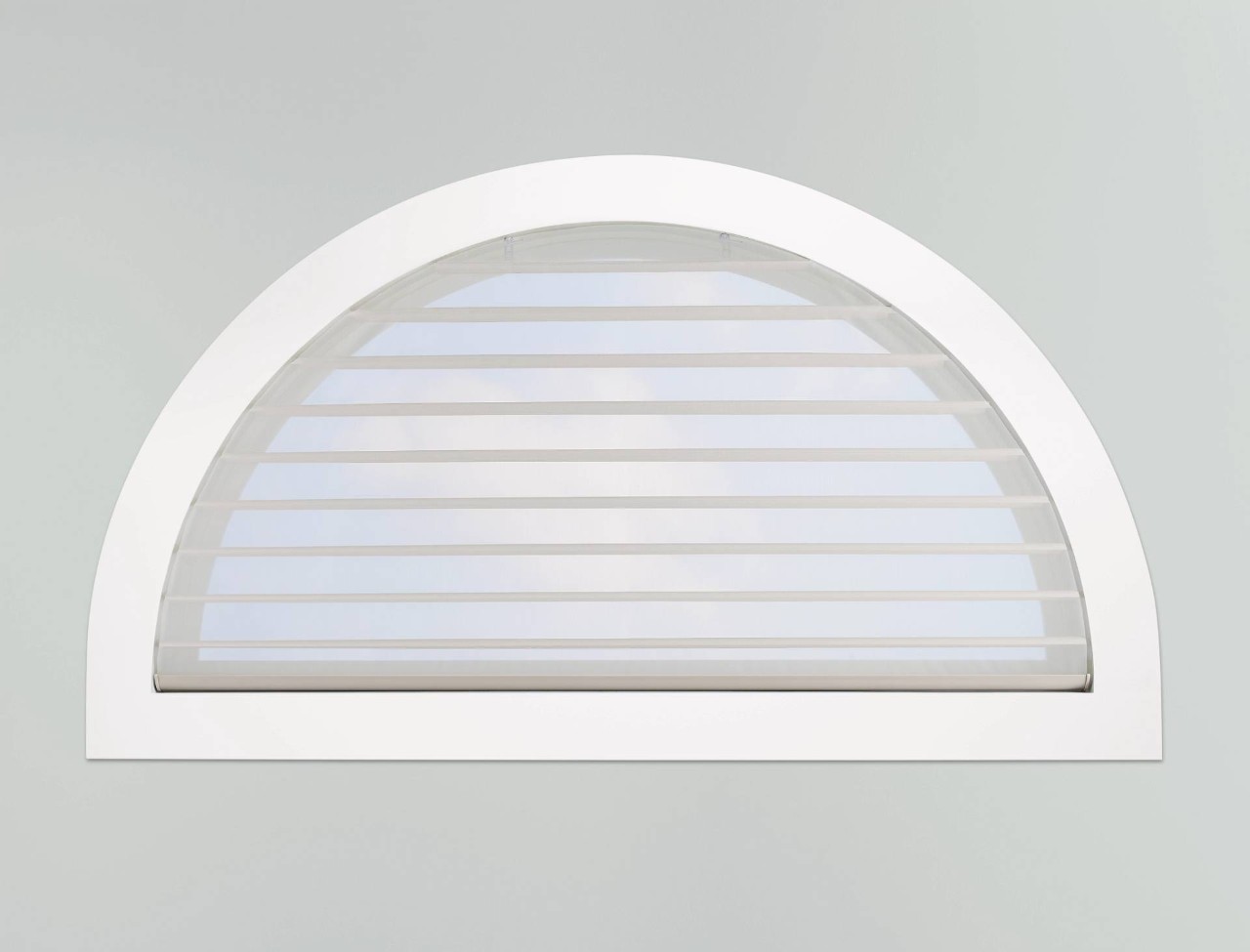 Hunter Douglas Silhouette® Sheer Shades on an arched window near Richardson, Texas (TX)