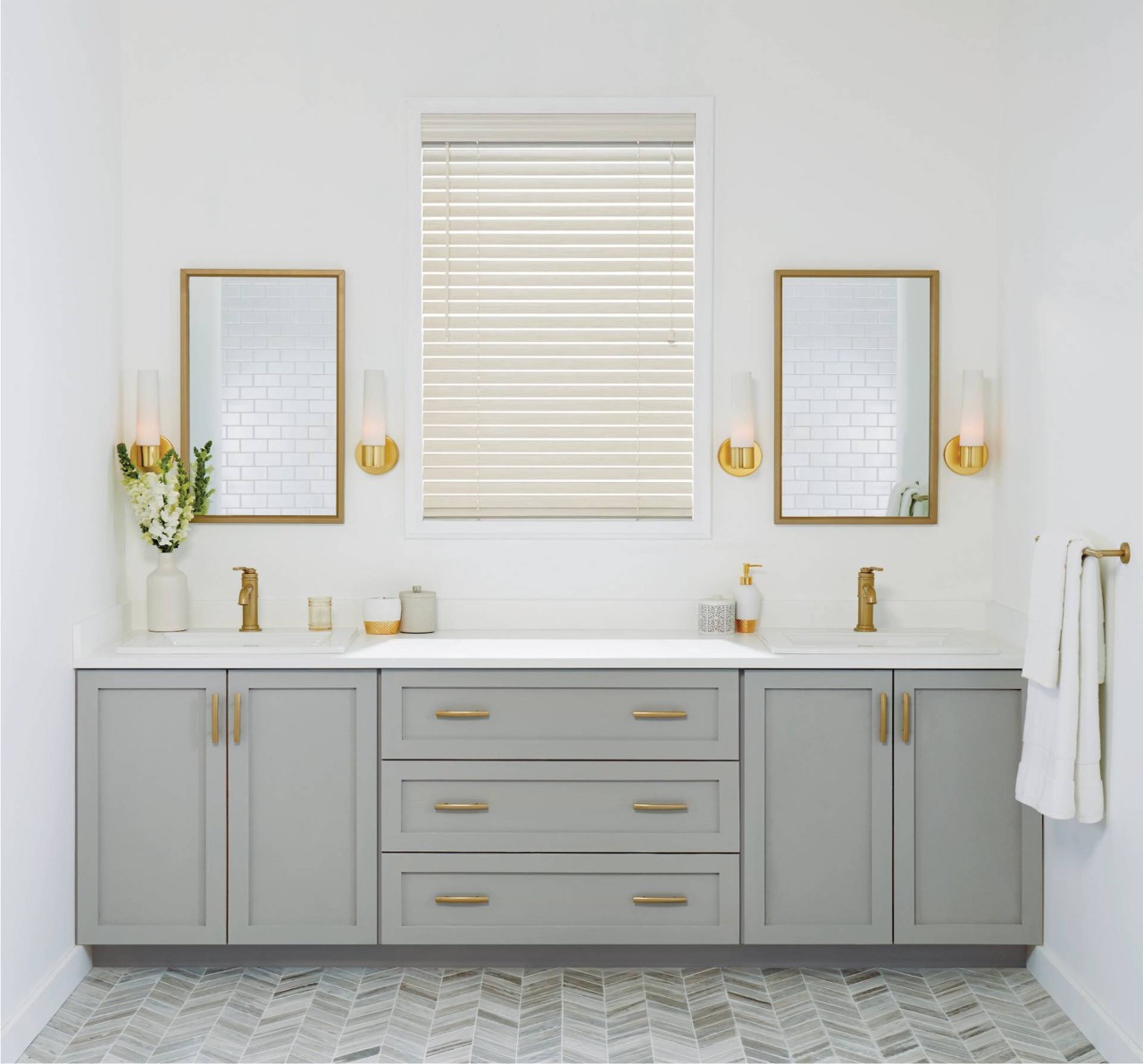 Hunter Douglas EverWood® Faux Wood Blinds near Richardson, Texas (TX)